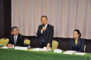 自民党地方創生本部と意見交換１４１１０３亀山