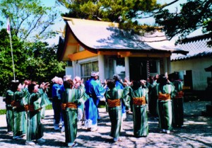 県指定文化財として指定するよう答申された「伊仙町の目手久立踊」（提供写真）