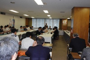 活発な意見が交わされた「南西諸島活性化議員連盟」会合＝１日、自民党本部