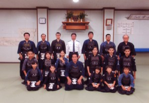 少年剣道教育奨励賞に選ばれた名瀬剣道スポーツ少年団（提供写真）