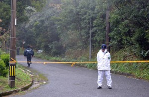 山田さんの遺体が遺棄されていた現場付近＝２３日午後、奄美市名瀬伊津部勝