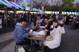 今年もにぎわった〝とくの島〟観光・物産フェア＝２１日、東京・代々木公園