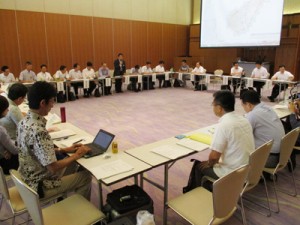 喜界島でのアリモドキゾウムシ根絶事業新方針を了承した農水省検討会＝２６日、鹿児島市