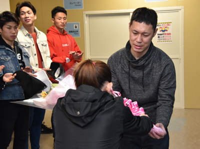東洋大ボクシング部が奄美入り 16日まで 自然の家拠点に合宿 南海日日新聞 東洋大ボクシング部が奄美入り 16日まで 自然の家拠点に合宿 南海日日新聞