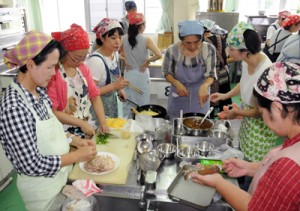 はじめてのあまみ郷土料理教室①１８０８１９栄