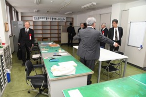 北大島保護区更生保護サポートセンター＝１５日、奄美市役所第２別館