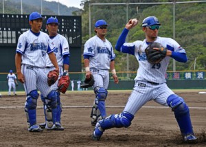 今年も奄美で行われる横浜ＤｅＮＡベイスターズの秋季キャンプ＝２０１８年１１月２日、奄美市の名瀬運動公園市民球場