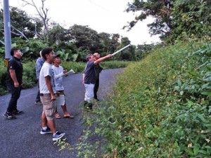 認定ガイドの講習会＝１０月、喜界島（奄美群島広域事務組合提供）