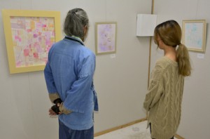 永田橋市場で山口さん個展191210榊原