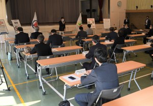 ２３年の鹿児島国体、障害者スポーツ大会の会期案を決めた常任委員会＝２８日、鹿児島市